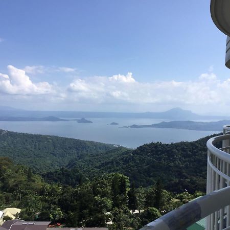 Condo With Free Swimming Pool & Viewing Deck Tagaytay City Exteriör bild