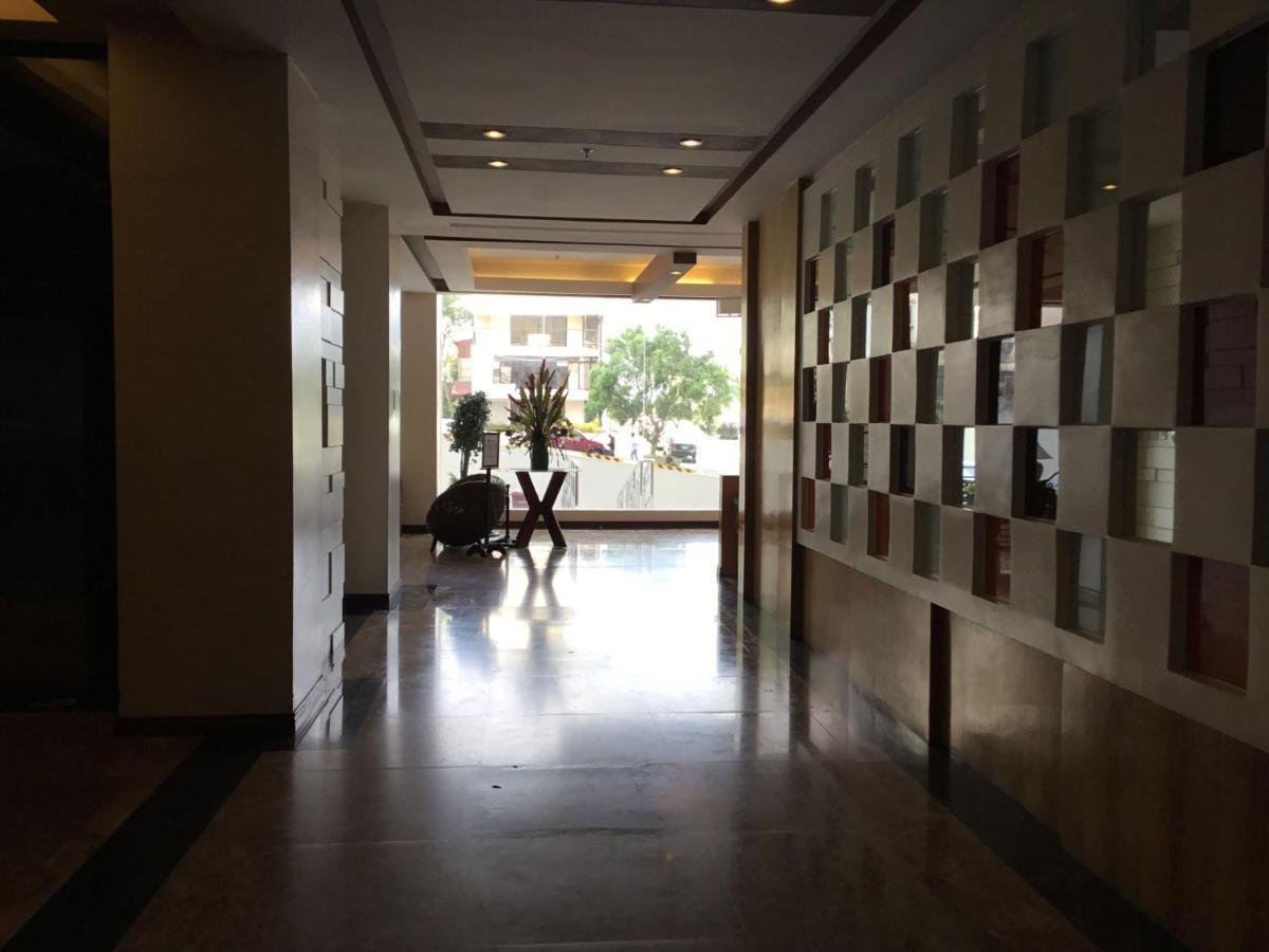 Condo With Free Swimming Pool & Viewing Deck Tagaytay City Exteriör bild